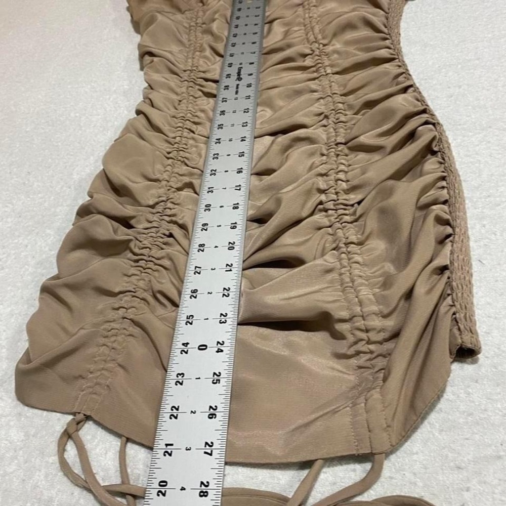 Love tree Tan/ brown ruched mini dress women Medium. SKU639 - Picture 6 of 7
